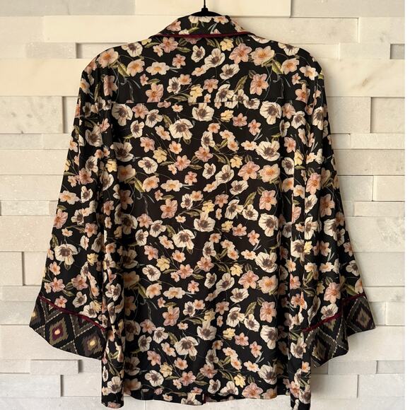 BED TO BRUNCH Cherry Blossom Print Button Front Pajama Top Blouse M Black - Picture 3 of 5